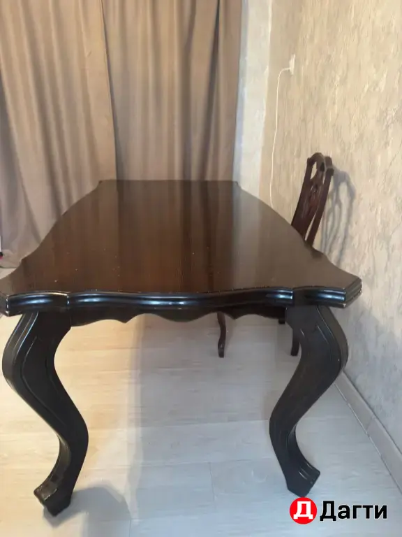 Кухоный стол