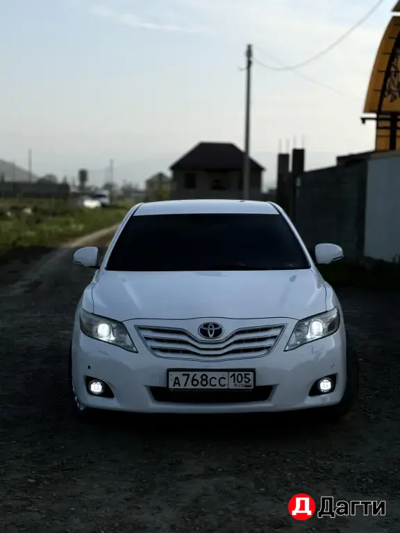 Toyota Camry, 2010 года