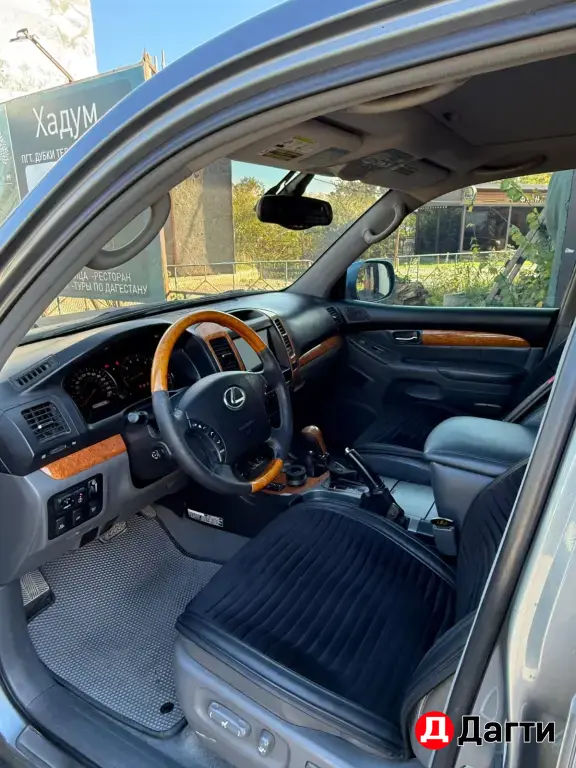 Lexus GX, 2005 года