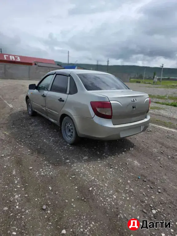 LADA (ВАЗ) Granta, 2013 года