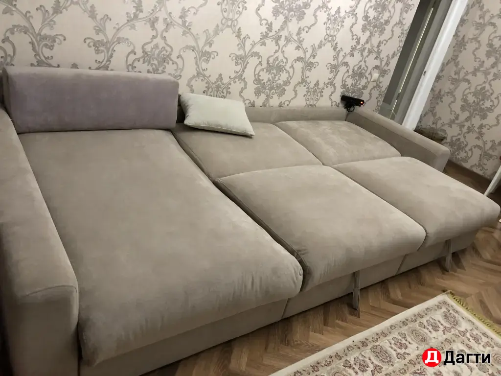 Диван раскладной большой