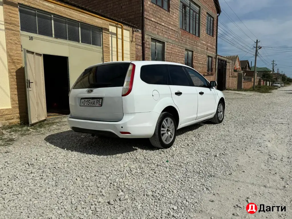 Ford Focus, 2010 года