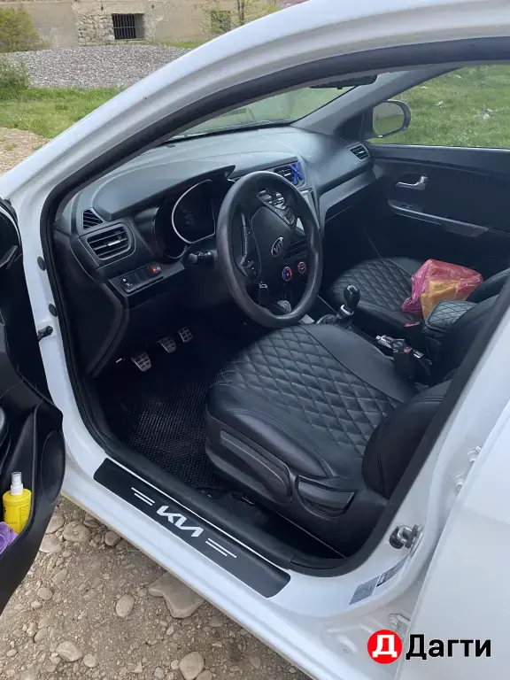Kia Rio, 2017 года