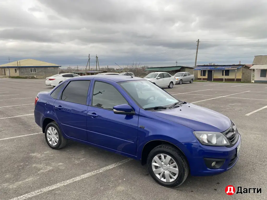 LADA (ВАЗ) Granta, 2013 года