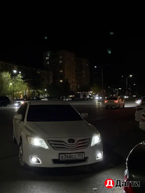 Toyota Camry, 2010 года
