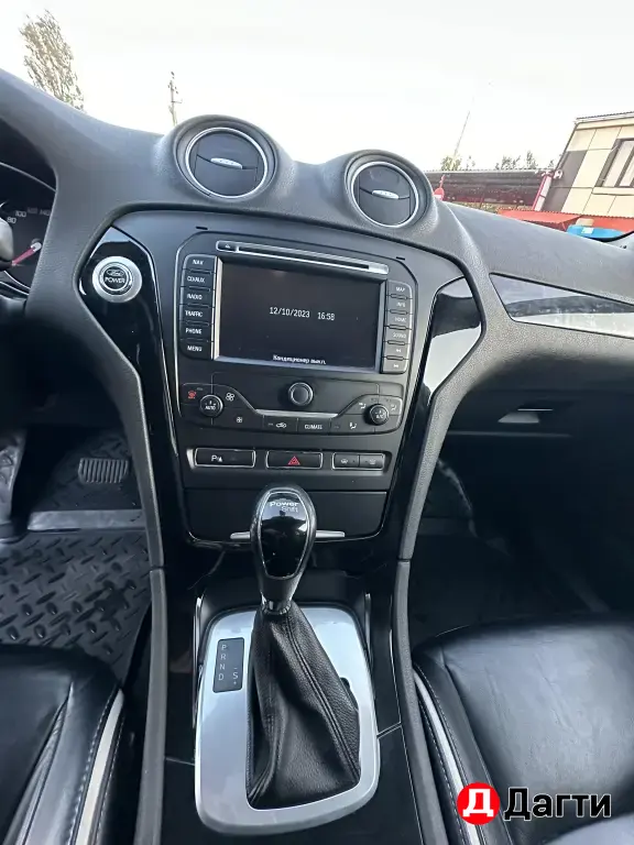 Ford Mondeo, 2012 года