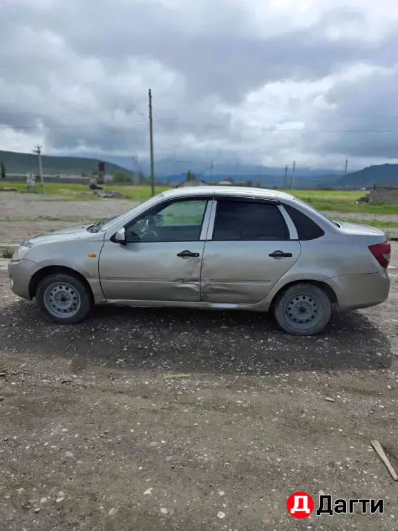 LADA (ВАЗ) Granta, 2013 года
