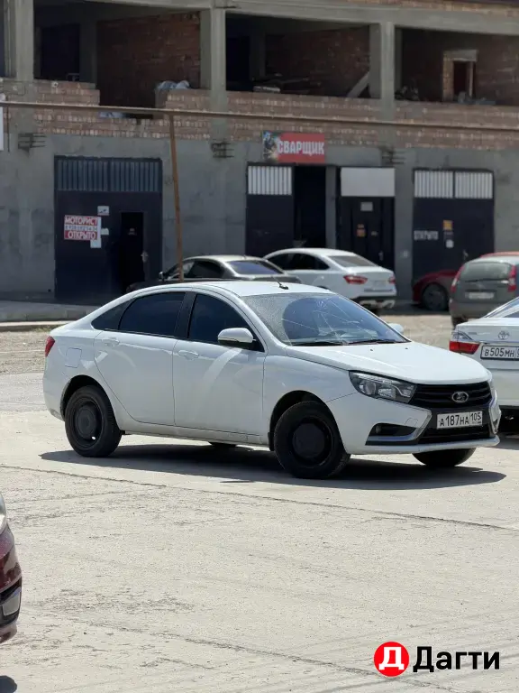LADA (ВАЗ) Vesta, 2019 года