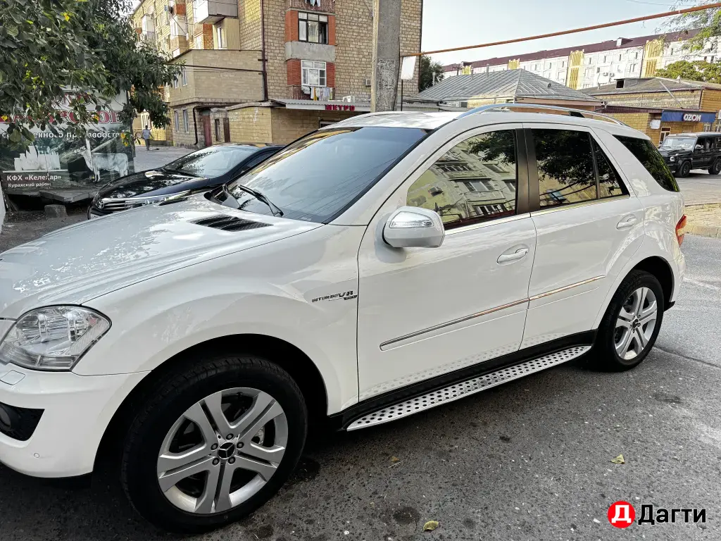 Mercedes-Benz M-Класс, 2009 года