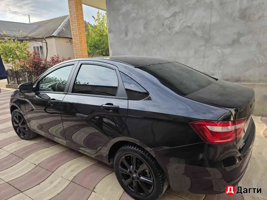 LADA (ВАЗ) Vesta, 2018 года
