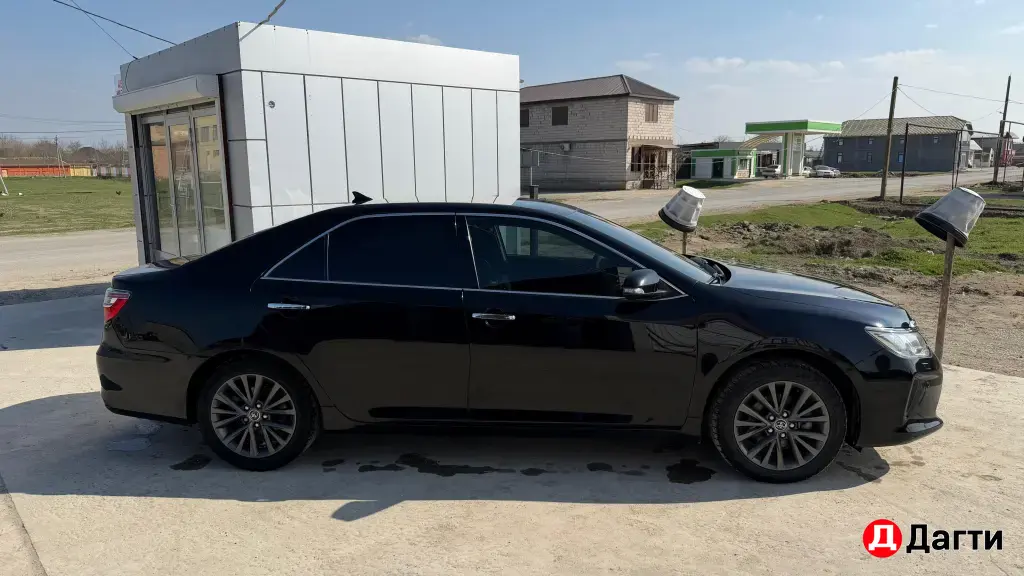Toyota Camry, 2016 года
