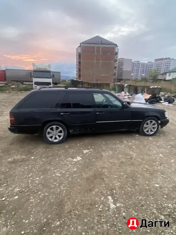 Mercedes-Benz W124, 1994 года