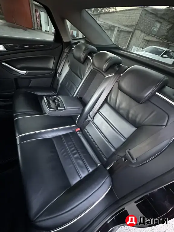 Ford Mondeo, 2012 года