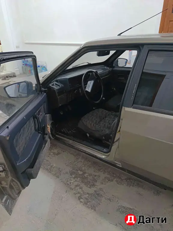 LADA (ВАЗ) 2109, 2001 года