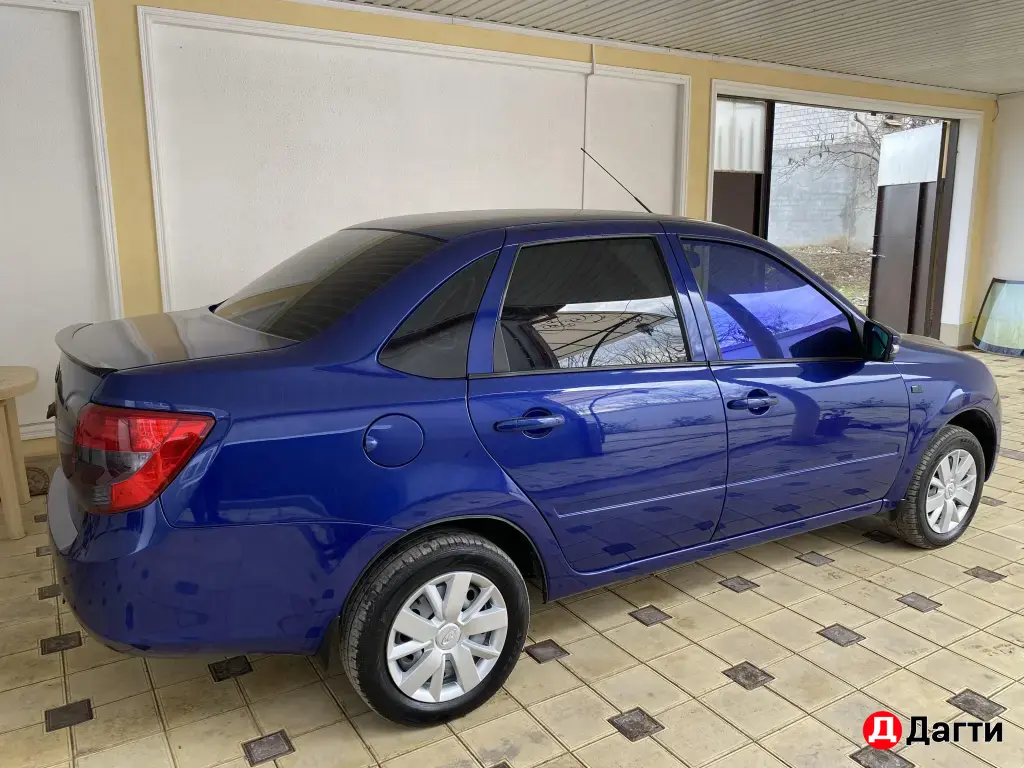 LADA (ВАЗ) Granta, 2013 года