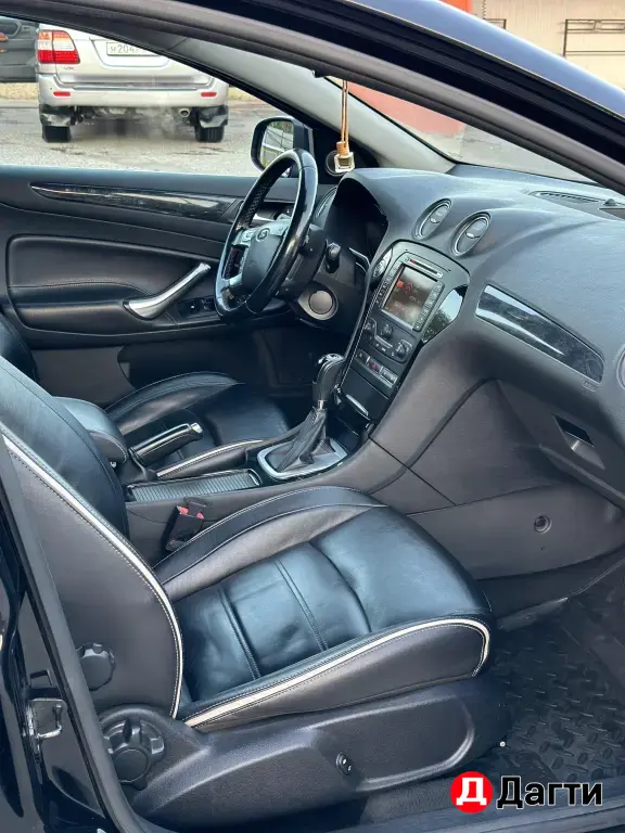 Ford Mondeo, 2012 года
