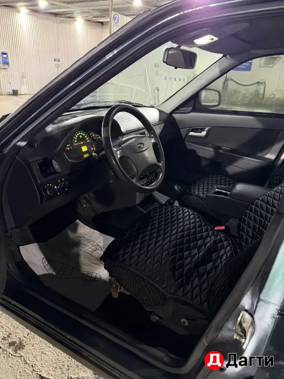 LADA (ВАЗ) Priora, 2012 года