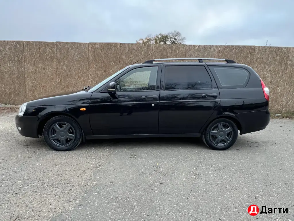 LADA (ВАЗ) Priora, 2011 года