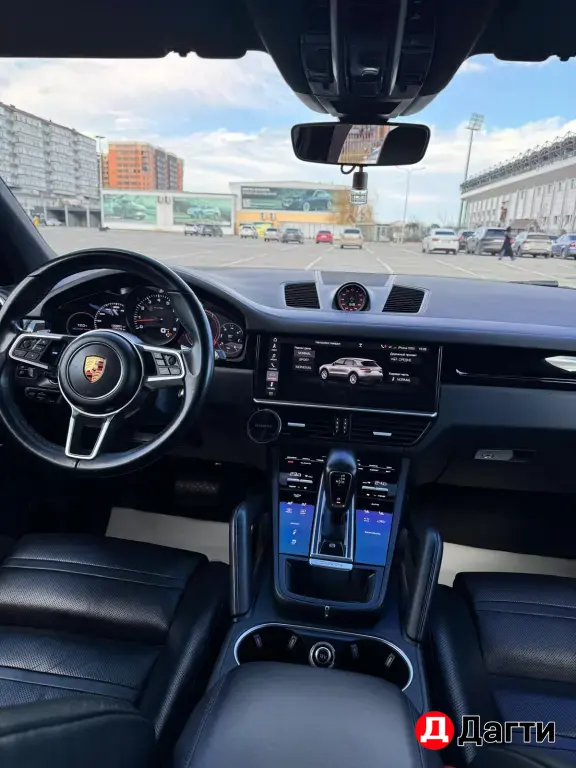 Porsche Cayenne, 2018 года