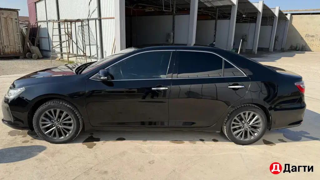 Toyota Camry, 2016 года