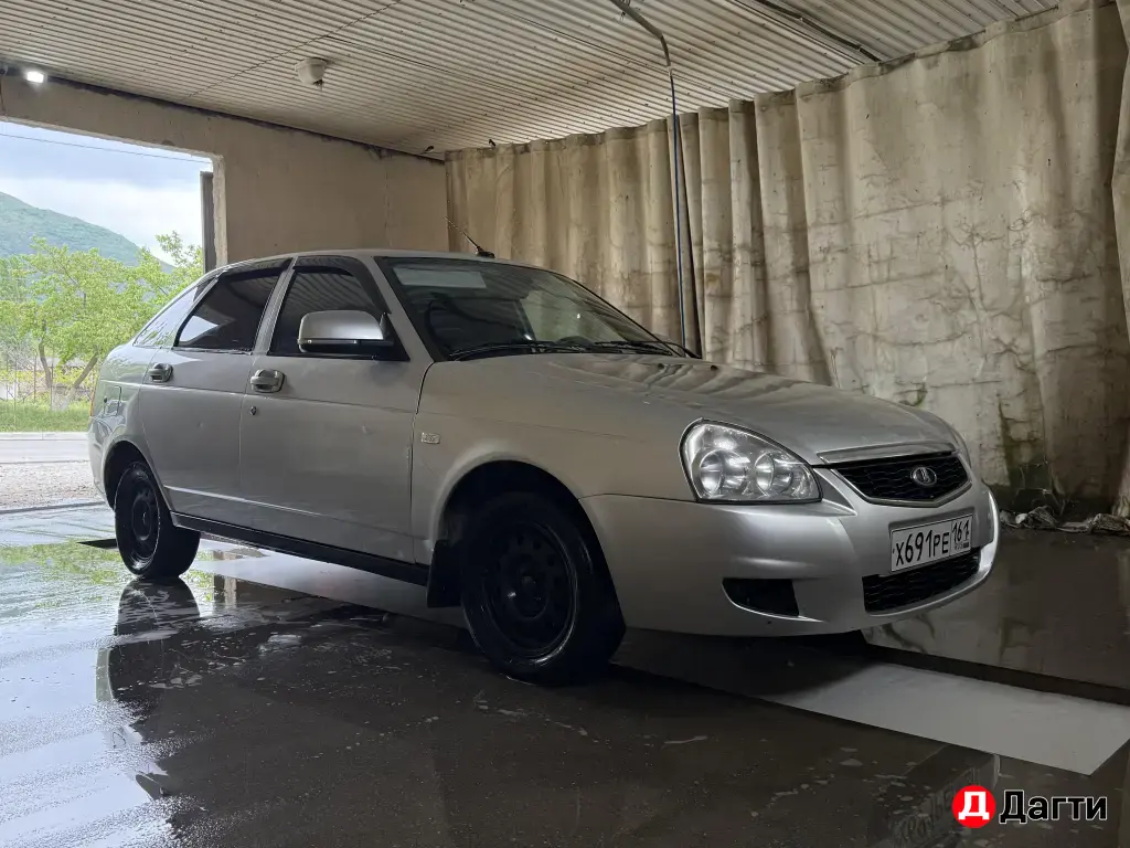 LADA (ВАЗ) Priora, 2012 года