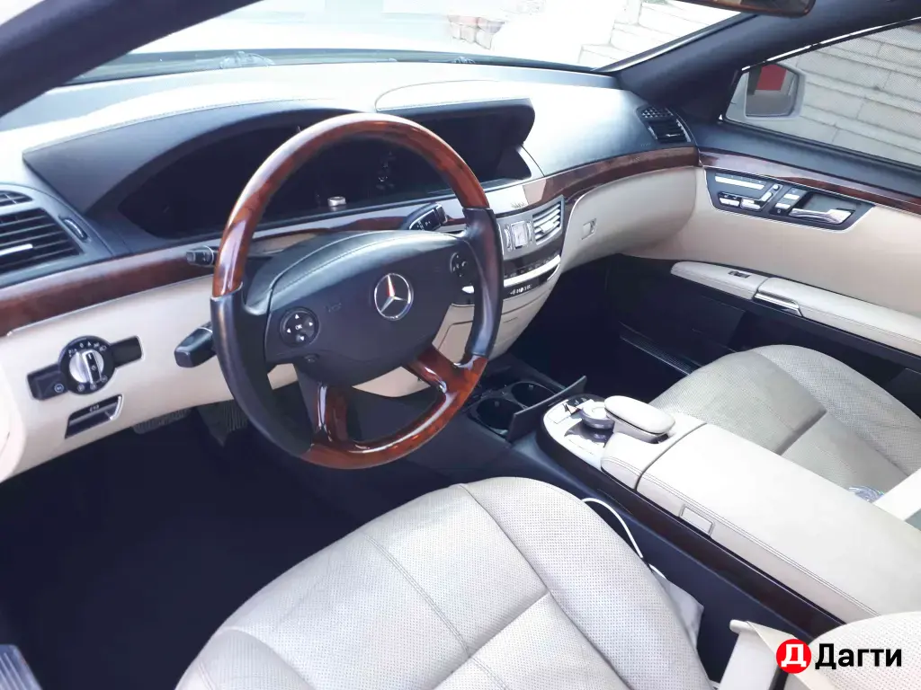Mercedes-Benz S-Класс, 2007 года