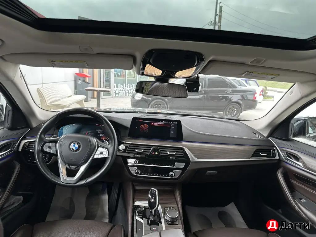 BMW 5 серии, 2019 года