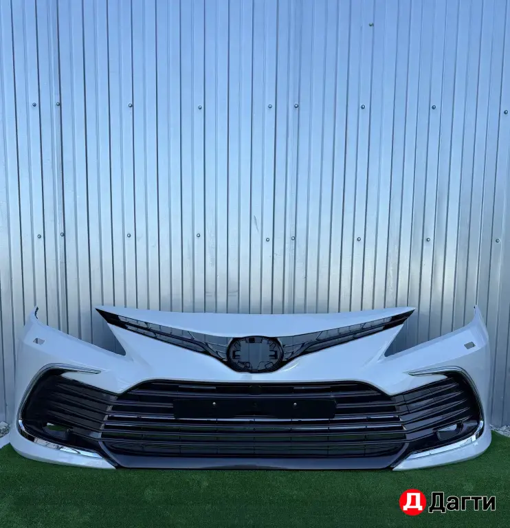 Бампер передний Toyota Camry v75