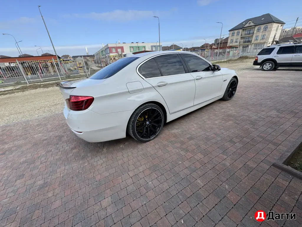 BMW 5 серии, 2014 года
