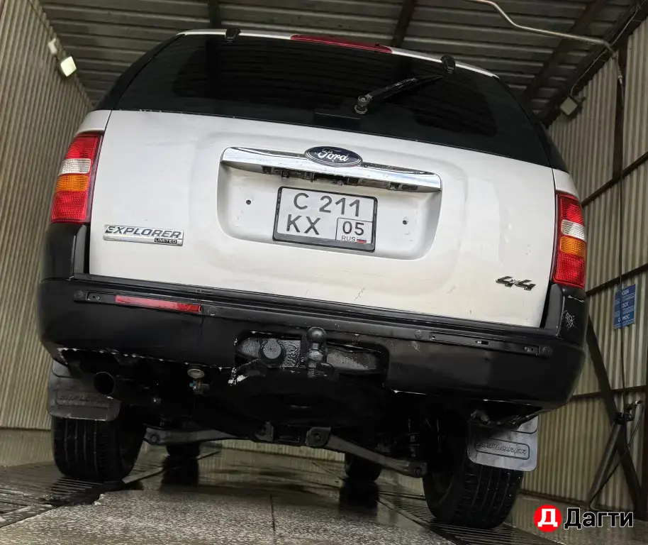 Ford Explorer, 2008 года