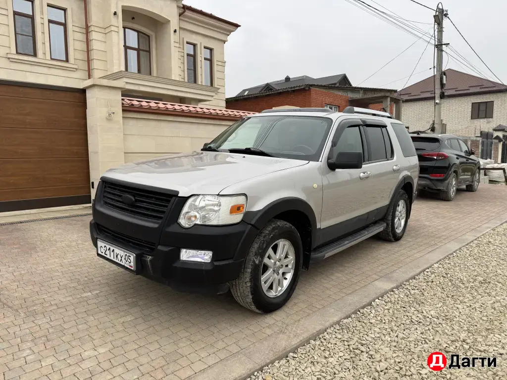 Ford Explorer, 2008 года