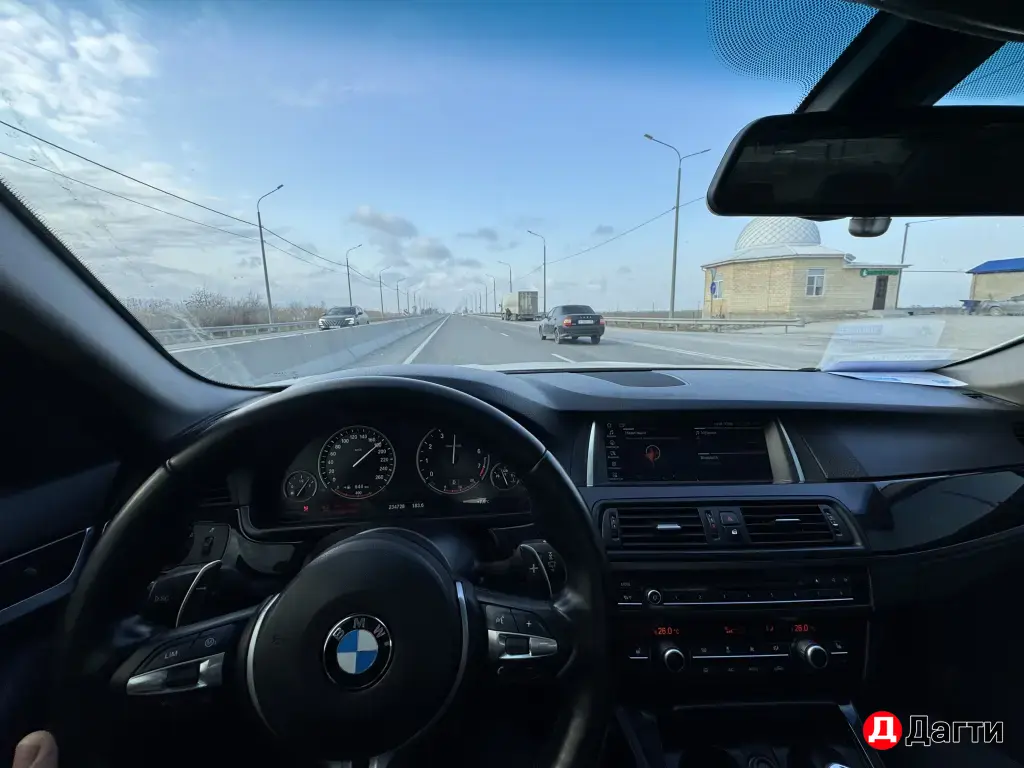 BMW 5 серии, 2014 года
