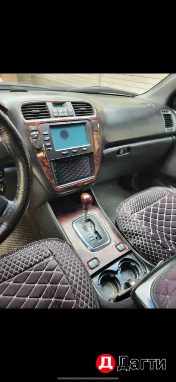 Acura MDX, 2001 года