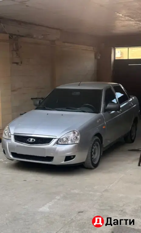LADA (ВАЗ) Priora, 2011 года