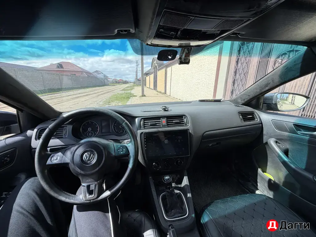 Volkswagen Jetta, 2014 года