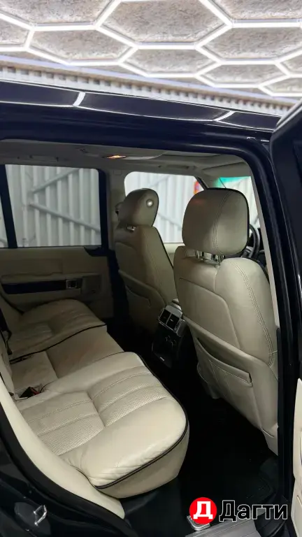 Land Rover Range Rover, 2011 года