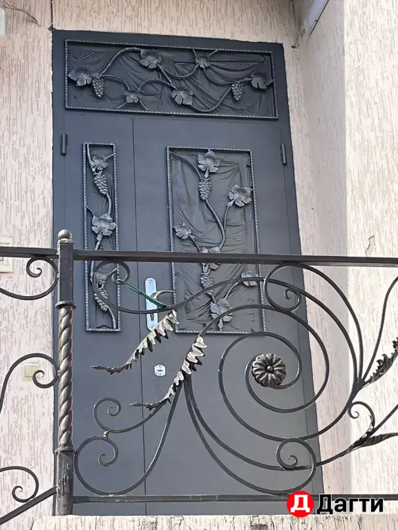 покраска ворот