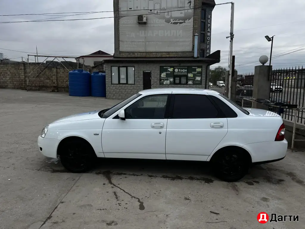LADA (ВАЗ) Priora, 2017 года