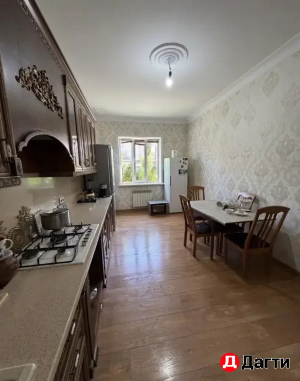 Срочно Продам 2 этажный дом в центре Махачкалы