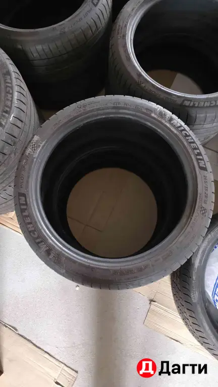 Michelin Pilot Sport 4, Pirelli, Continental sport