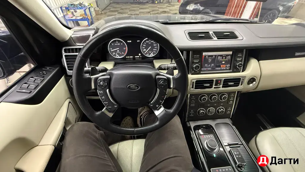 Land Rover Range Rover, 2011 года