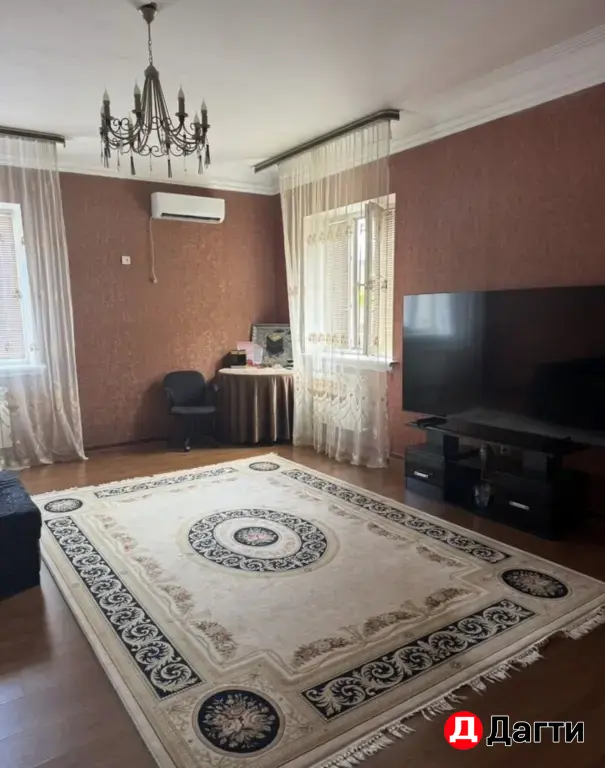 Срочно Продам 2 этажный дом в центре Махачкалы