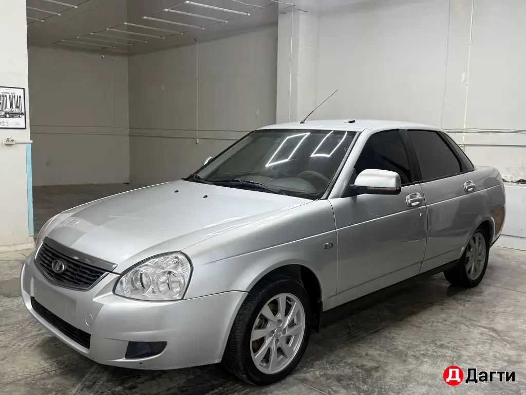 LADA (ВАЗ) Priora, 2017 года
