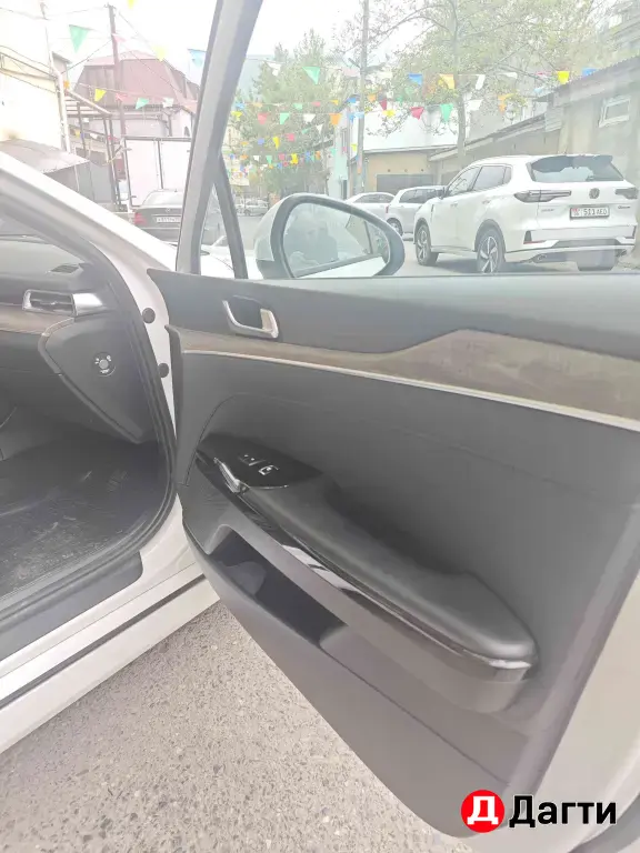 Kia K5, 2020 года