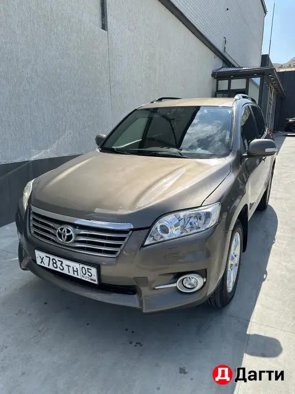 Toyota RAV4, 2010 года