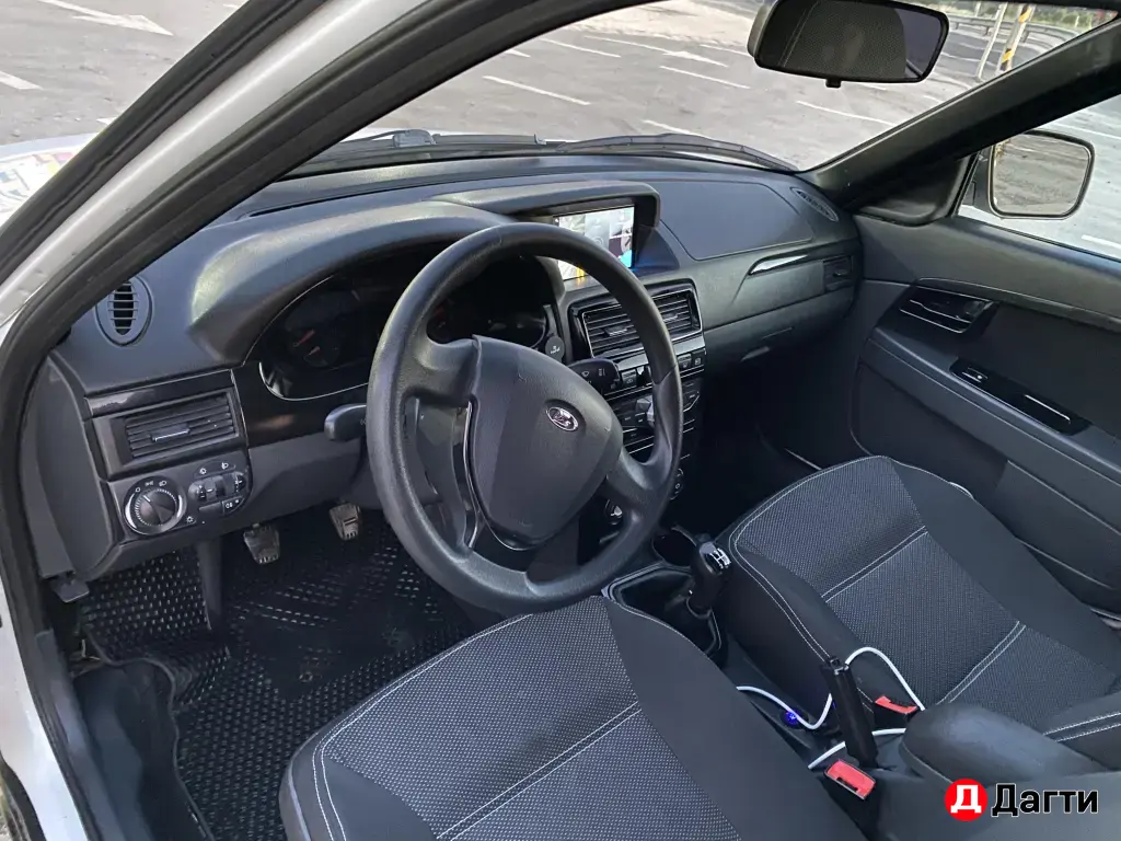 LADA (ВАЗ) Priora, 2014 года