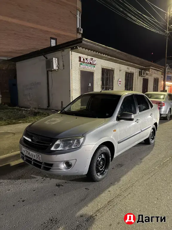 LADA (ВАЗ) Granta, 2013 года