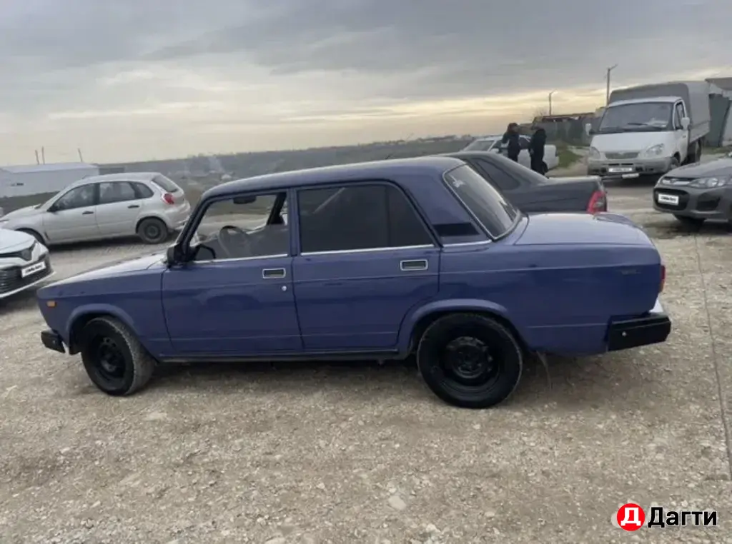 LADA (ВАЗ) 2107, 2005 года