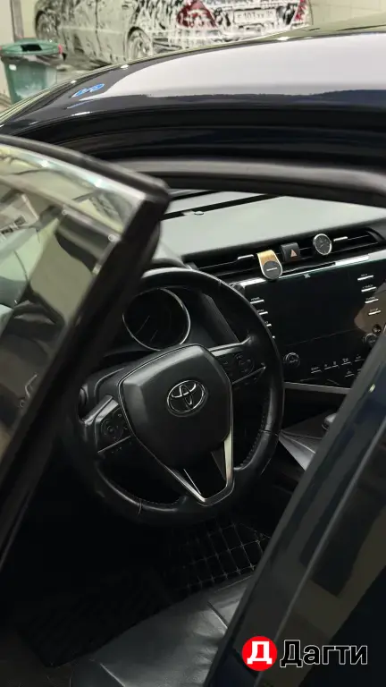Toyota Camry, 2018 года