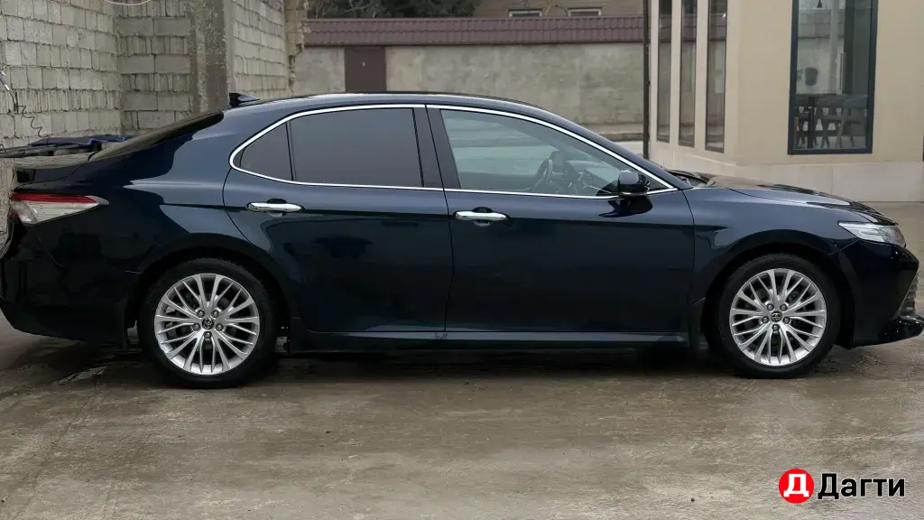 Toyota Camry, 2018 года